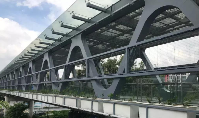 胶州论管桁架结构工程弯管加工防锈处理的方法